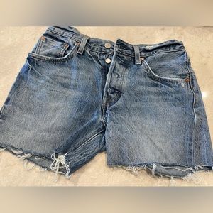 Levi Cut Off Jean Shorts